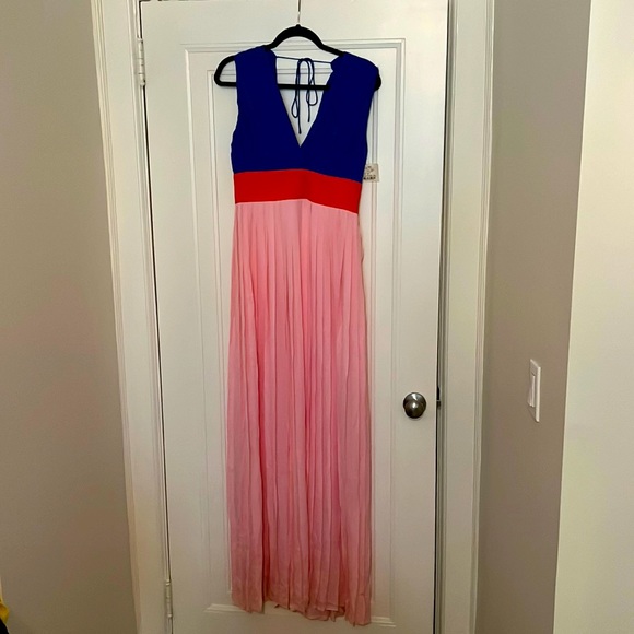 Emilio Pucci Dresses & Skirts - Emilio Pucci Maxi Dress (Size 42/8) - NEW WITH TAGS